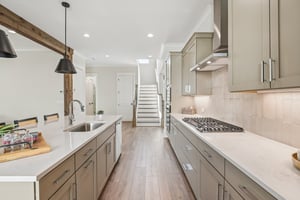 Hillshire Dr-S0309-017.jpg