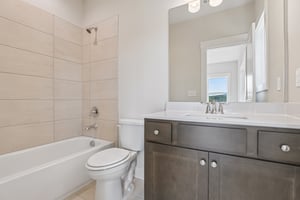 Hillshire Dr-S0309-029.jpg