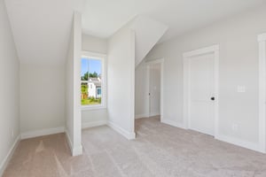 Hillshire Dr-S0309-048.jpg