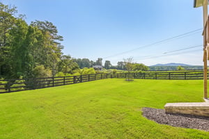 Hillshire Dr-S0309-050.jpg