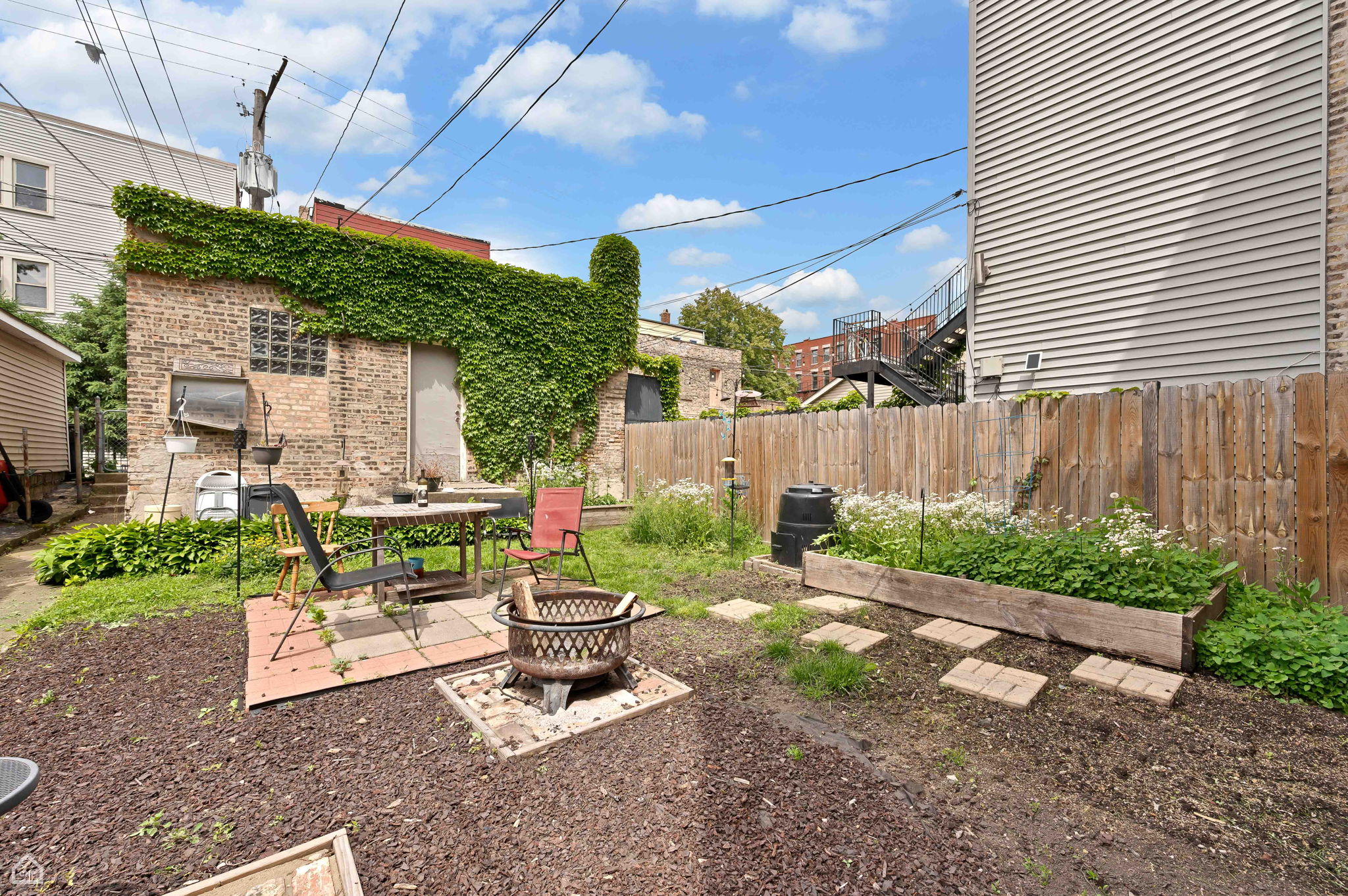 3310 S Lowe Ave - 2_002
