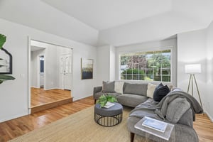 11th Avenue Ct-S0807-007.jpg