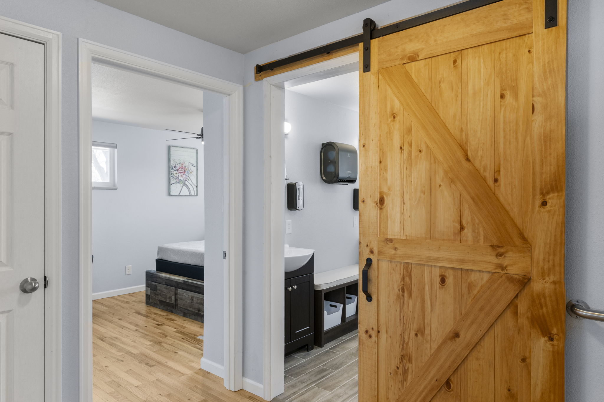 Bedroom & Bathroom Entrance