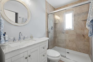 Guest Bathroom 2