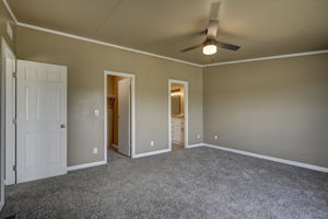  Photo 36