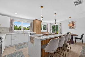 Breakfast Bar