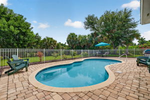 Pool 1 of 4