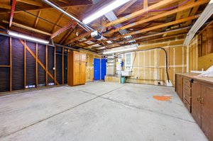  Photo 34