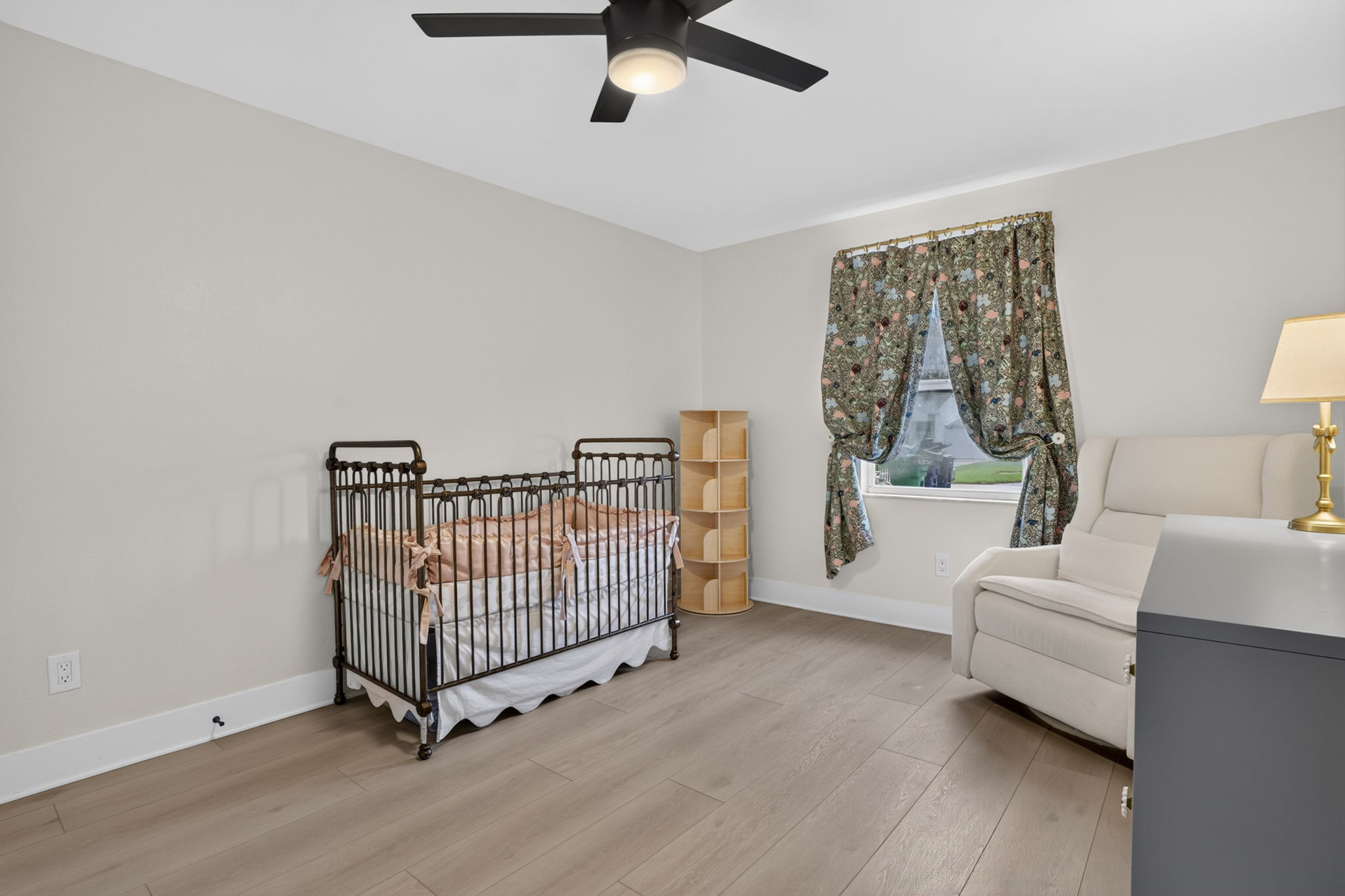 Guest Bedroom 2