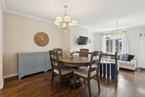 3315 N Racine Ave_006.jpg