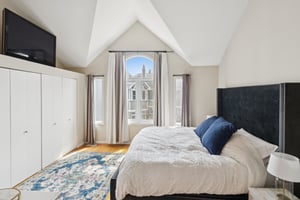 3315 N Racine Ave_012.jpg