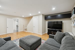 3315 N Racine Ave_027.jpg