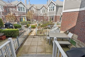 3315 N Racine Ave_031.jpg