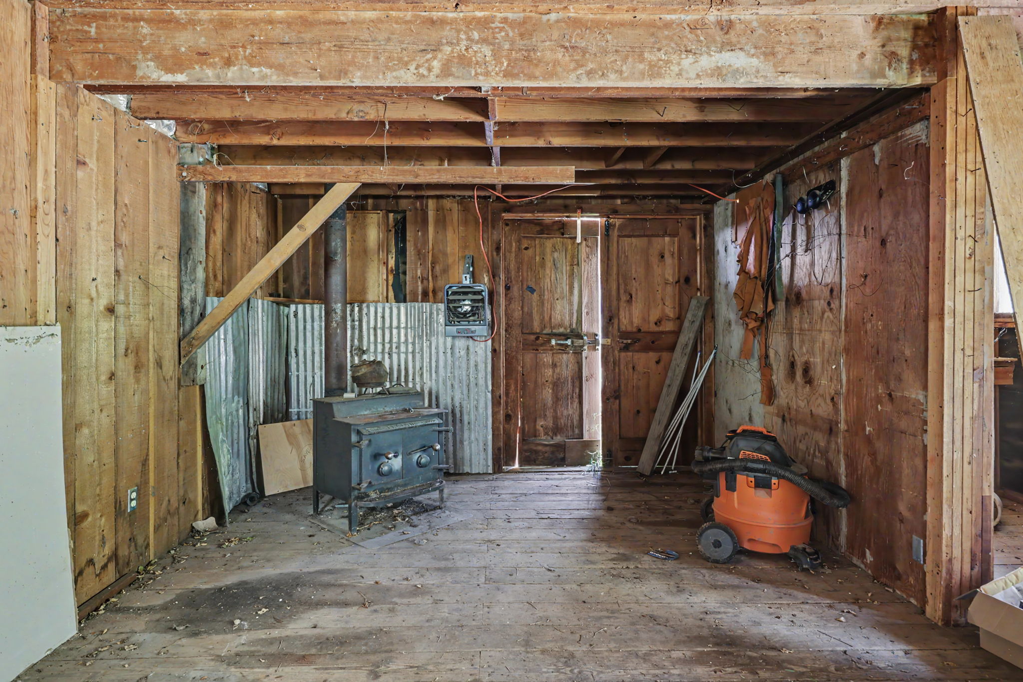  Photo 49