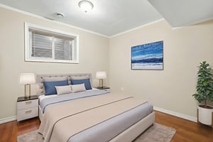 (38) virtually staged.jpeg