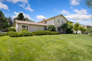 4 Plex Exterior