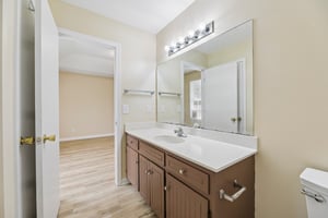 Mallard Dr-S1709-028.jpg