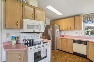 Rainbow Rd-2805-017.jpg