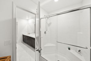  Photo 49
