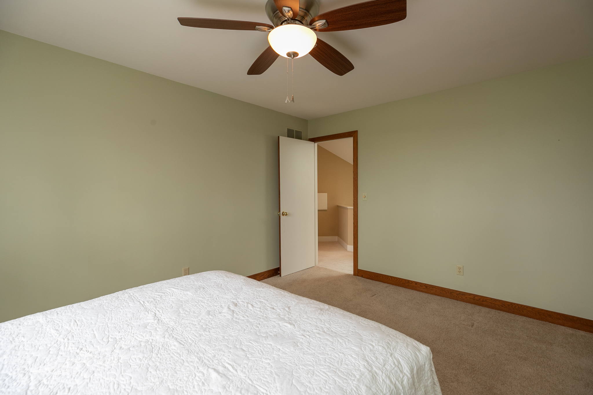 34-Bedroom 3