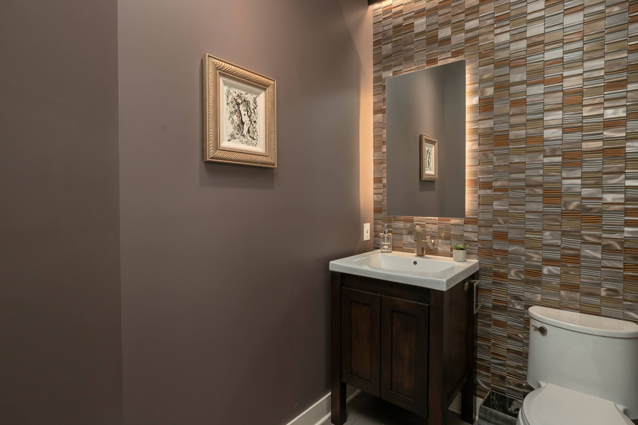 24-Bathroom
