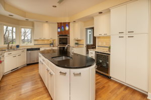 12-Kitchen