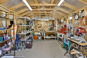  Photo 49