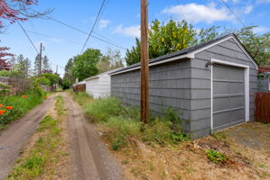  Photo 36