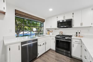 Quail Dr-S2108-024.jpg