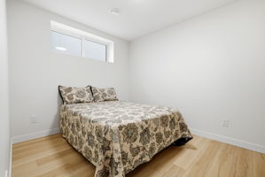  Photo 49