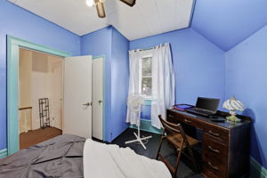  Photo 40