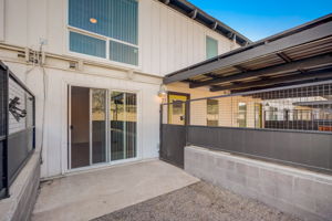  N 18th Ave 27-025