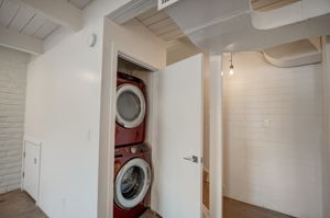  N 18th Ave 27-014