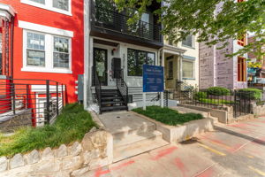 Exterior Front 3