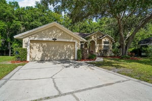 Laurelwood Ct-S2005-002.jpg