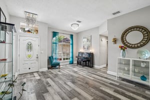Laurelwood Ct-S2005-005.jpg
