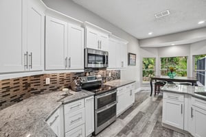 Laurelwood Ct-S2005-017.jpg