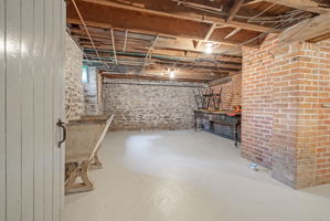  Photo 39