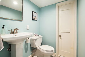  332 Greenwich St, Philadelphia, PA 19147, US Photo 6
