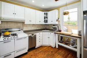  332 Greenwich St, Philadelphia, PA 19147, US Photo 14