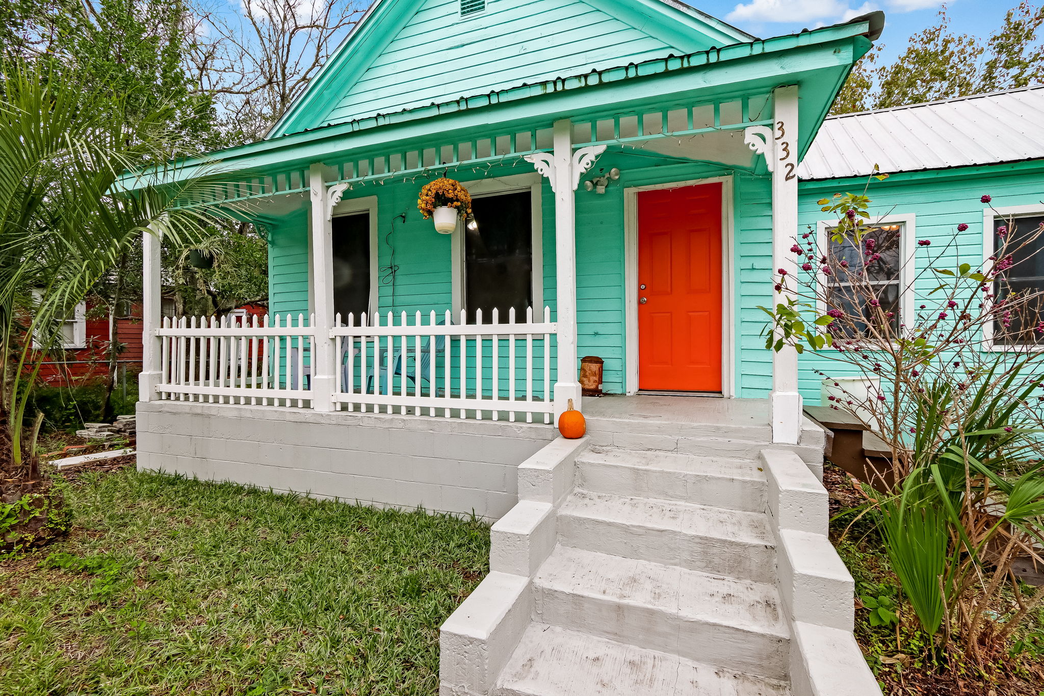 Front Entry Detail