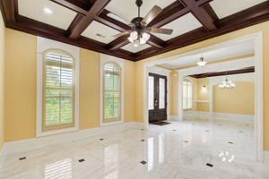 6 Formal Living Room w Dining