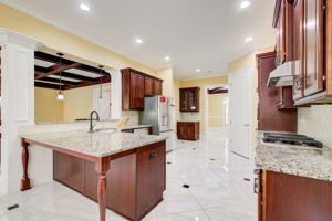 10 Kitchen A w LR Pass Thru + Dining