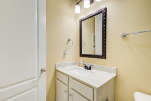 22 Ground Level Full Bath B