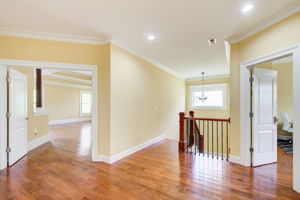 27 Upper Landing w Main BR + BR2 Views
