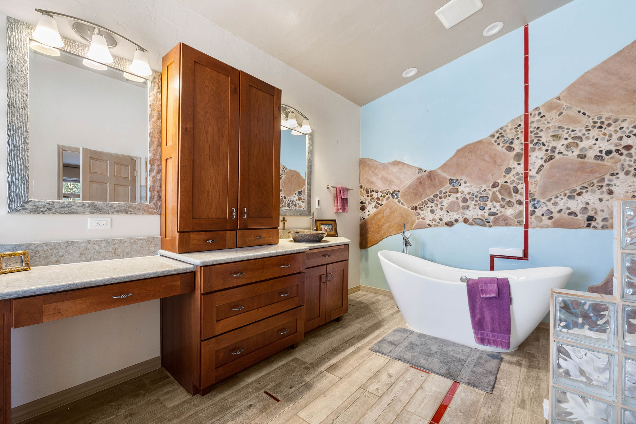 Primary Bathroom (1)