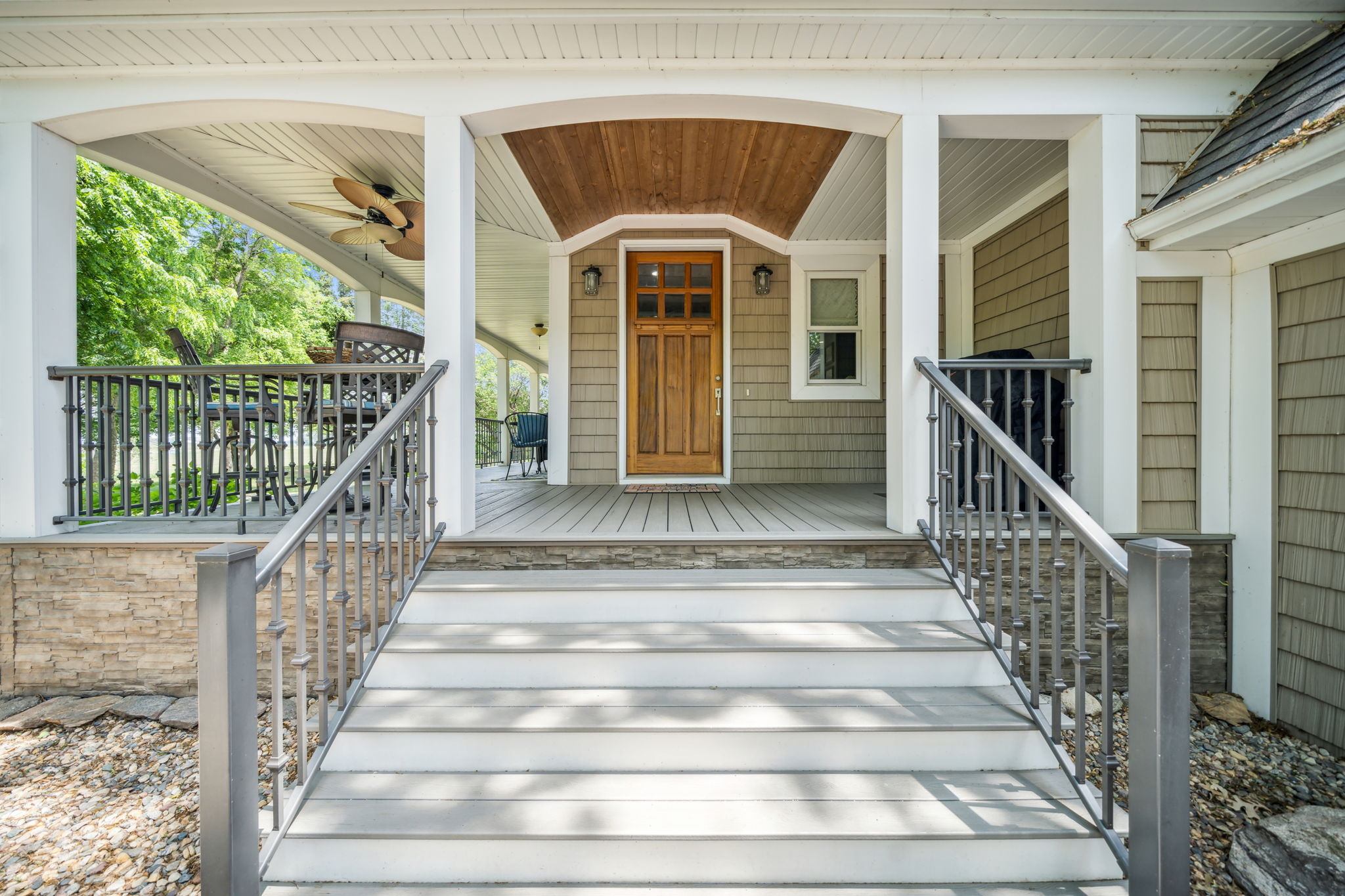 05_Exterior