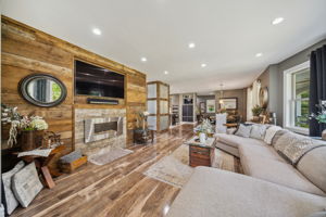 12_Interior