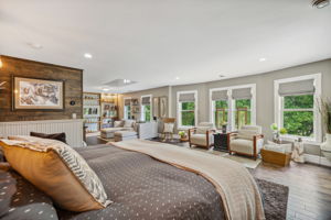 26_Interior