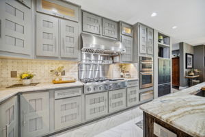 15_Interior